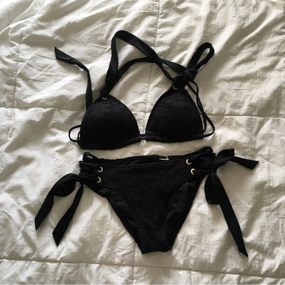 Abercrombie and Fitch Crochet Bikini - Small / Medium